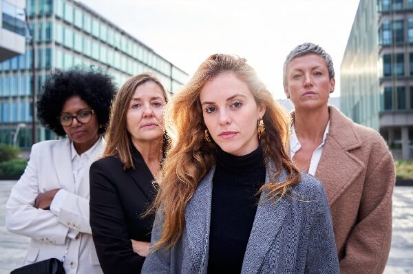 Mobbing i Psychoza Kobiet postrzegane jako globalna epidemia